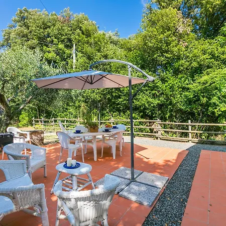 Holiday home Holiday Home Podere Gli Olivi By Interhome